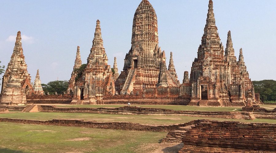 Ancient temple ruins at Ayutthaya